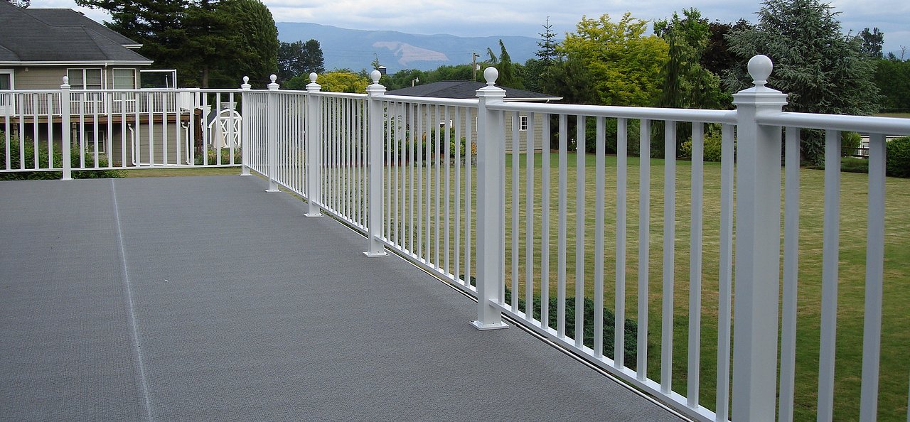 Hur man rengör metallräcken ordentligt för långtidsprestanda?