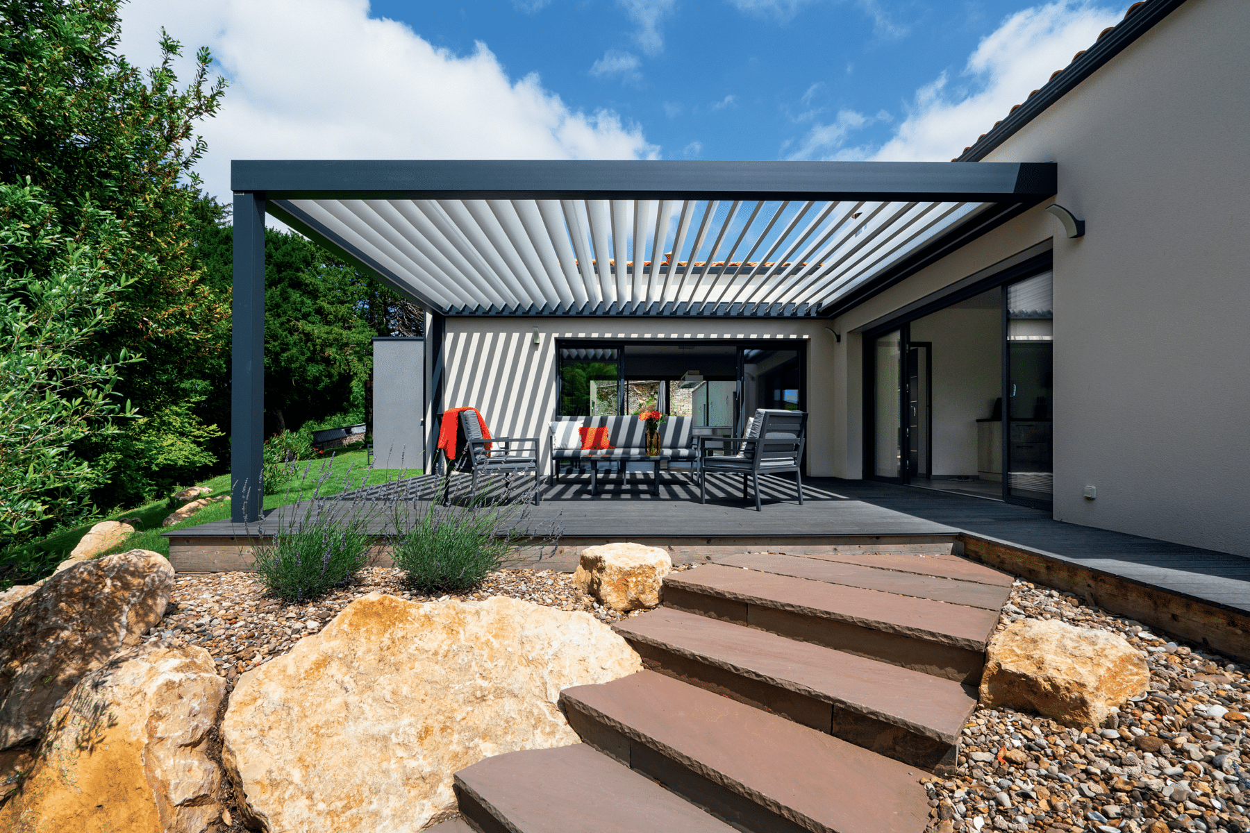 Vilket är bättre, en träpergola eller en aluminiumpergola?