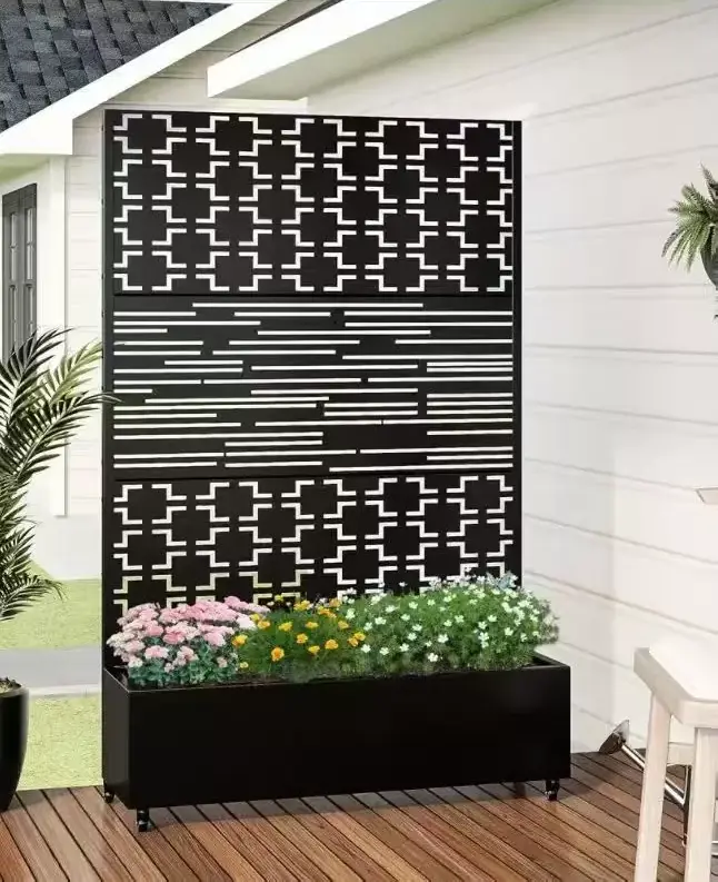 Metal Privacy Screen Planter