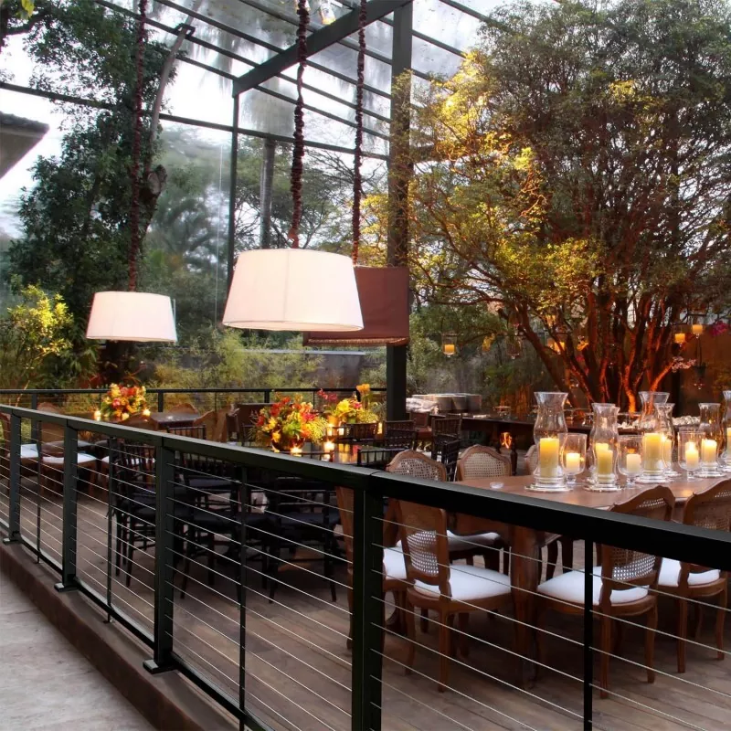 Rostfritt trådräcke